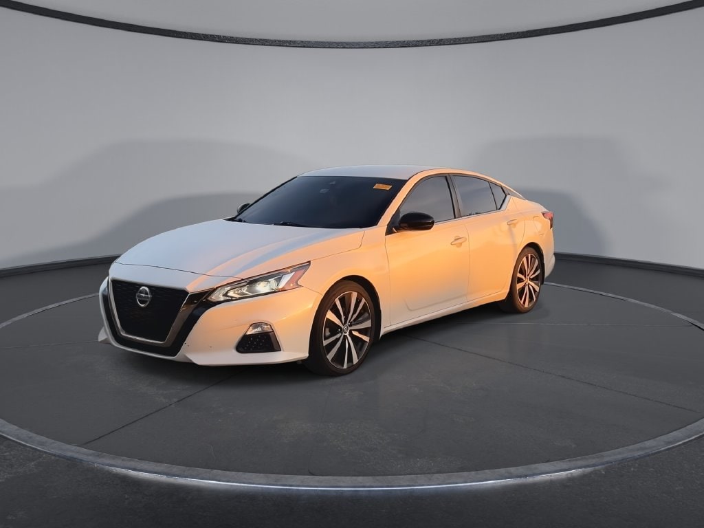 Used 2022 Nissan Altima 2.5 SR Sedan