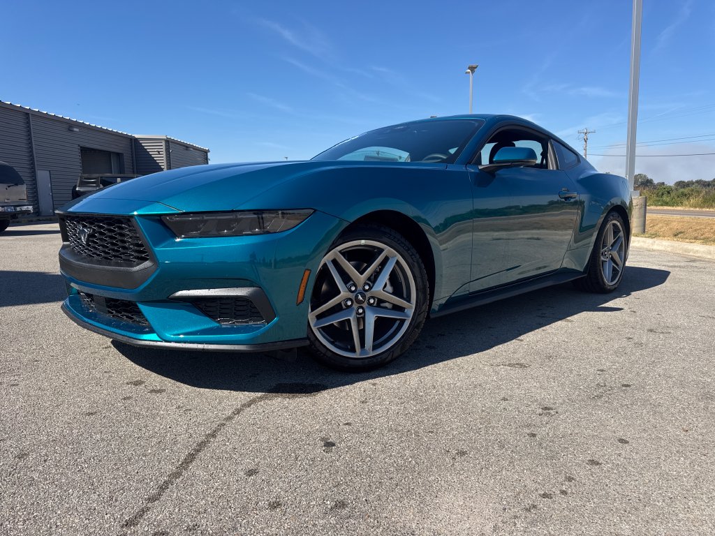 2026 Ford Mustang Ecoboost Premium CAR
