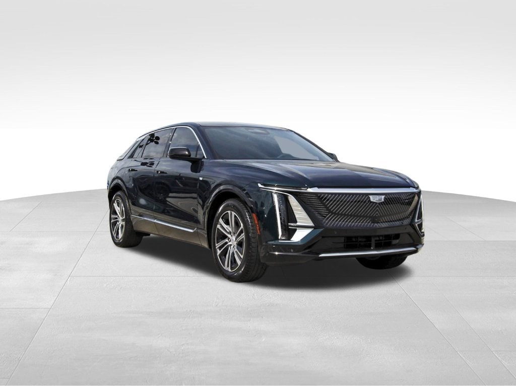 2027 Cadillac LYRIQ Luxury - Photo 1