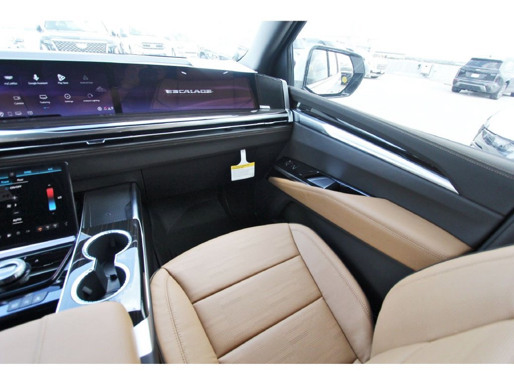 2027 Cadillac Escalade Luxury - Photo 10