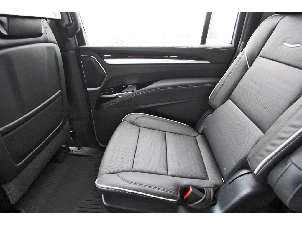 2026 Cadillac Escalade ESV Luxury - Photo 12