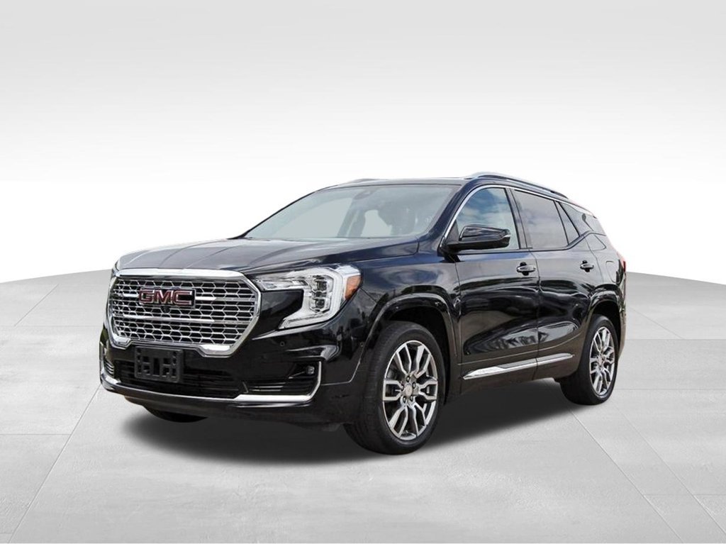 Used 2024 GMC Terrain Denali SUV