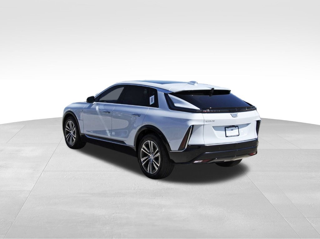 New 2027 CADILLAC LYRIQ Luxury SUV