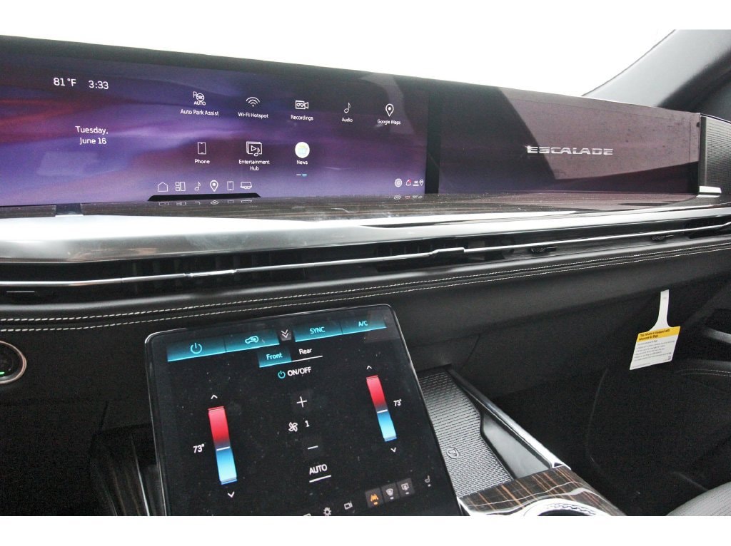 2026 Cadillac Escalade ESV Luxury - Photo 17