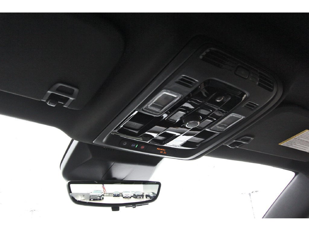 2026 Cadillac Escalade ESV Luxury - Photo 21