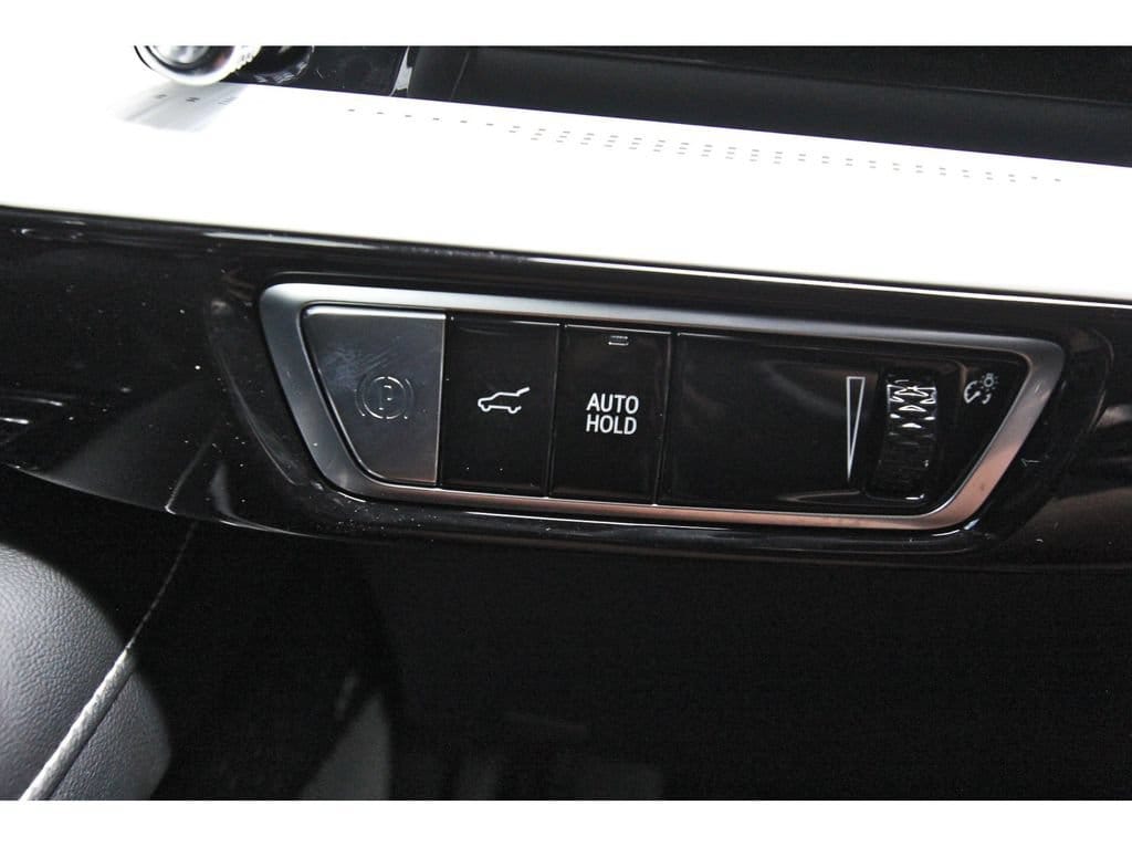 2027 Cadillac OPTIQ Luxury - Photo 14