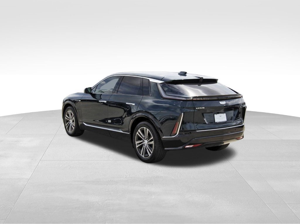 2027 Cadillac LYRIQ Luxury - Photo 3