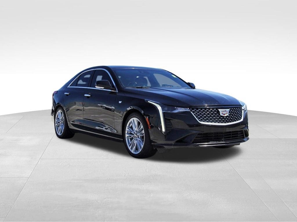2023 Cadillac CT4