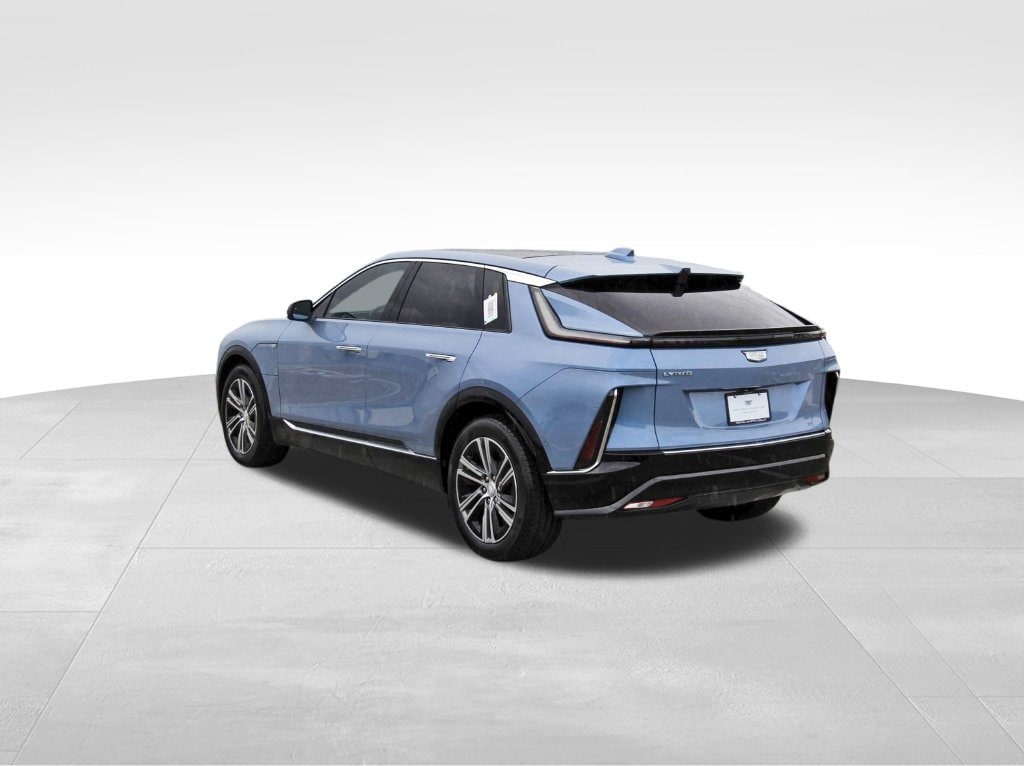 2027 Cadillac LYRIQ Luxury - Photo 3