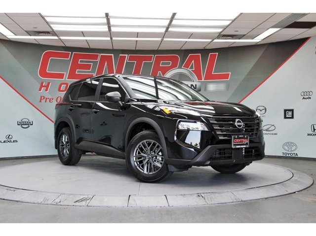 2026 Nissan Rogue S SUV