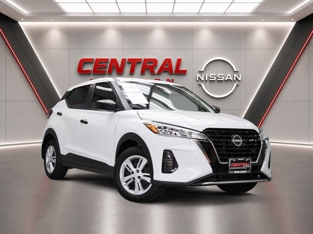 2025 Nissan KICKS PLAY