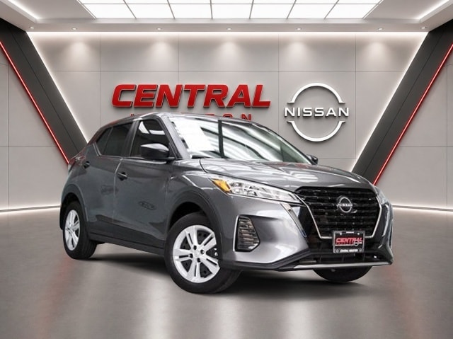 2025 Nissan KICKS PLAY