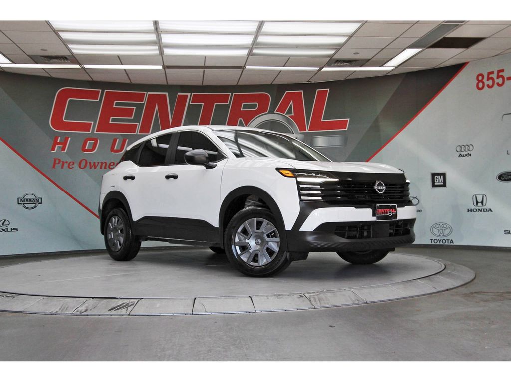 2026 Nissan KICKS