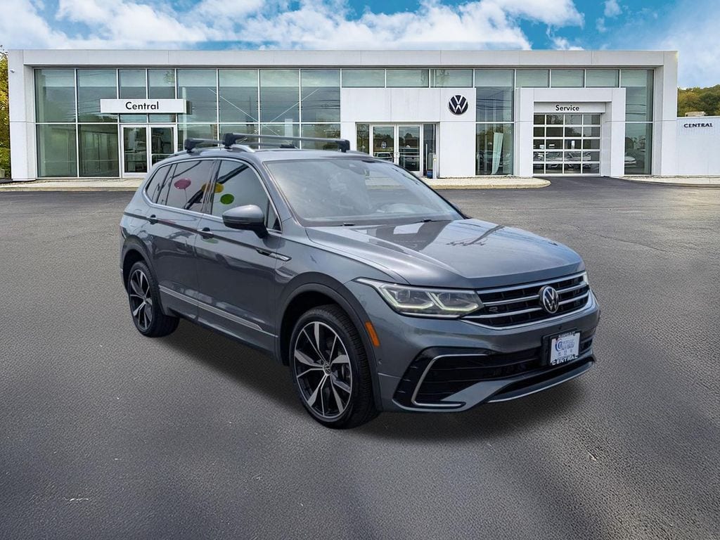 2022 Volkswagen Tiguan SEL R-LINE