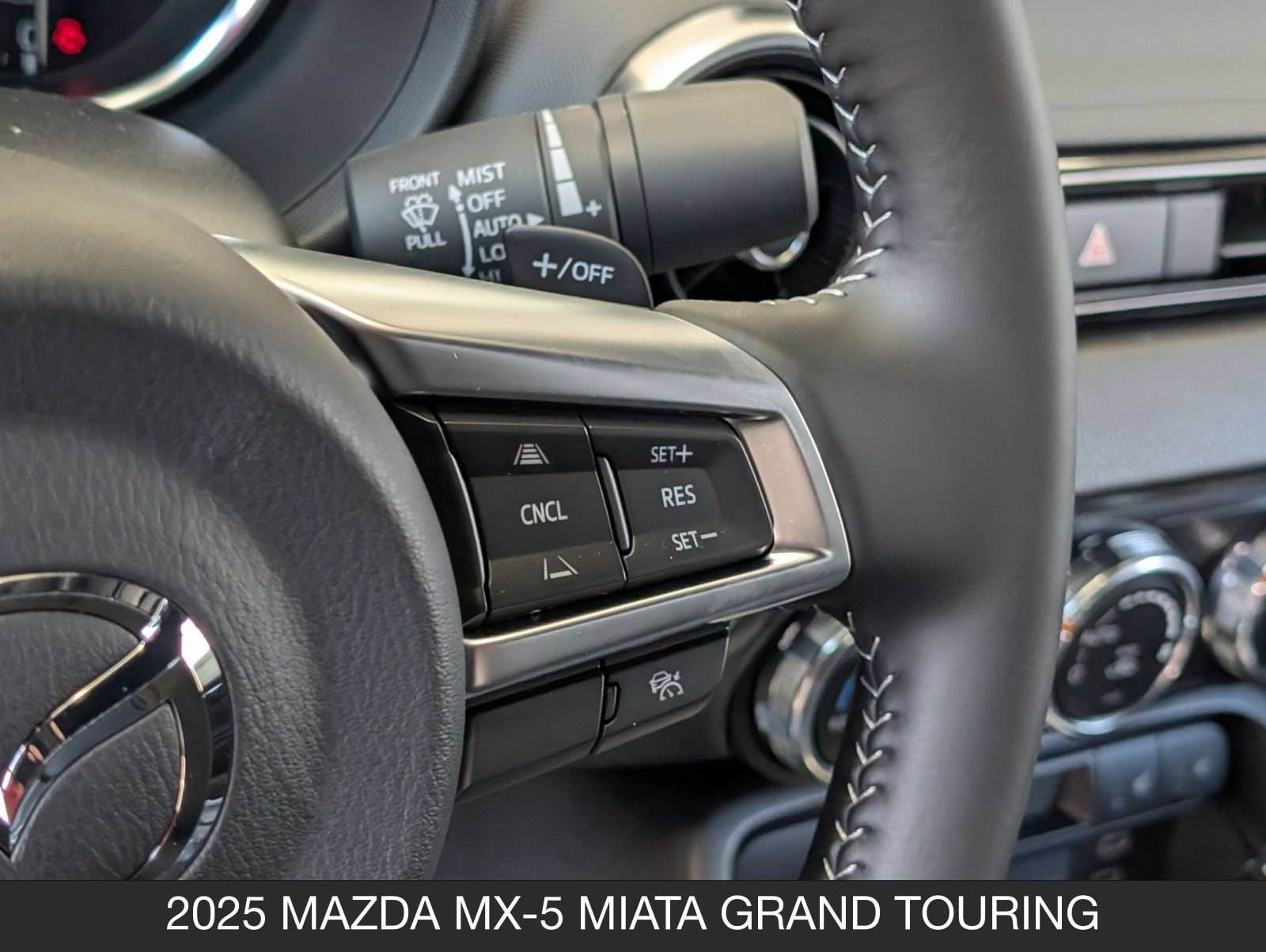 2025 Mazda MX-5 Miata Grand Touring - Photo 12