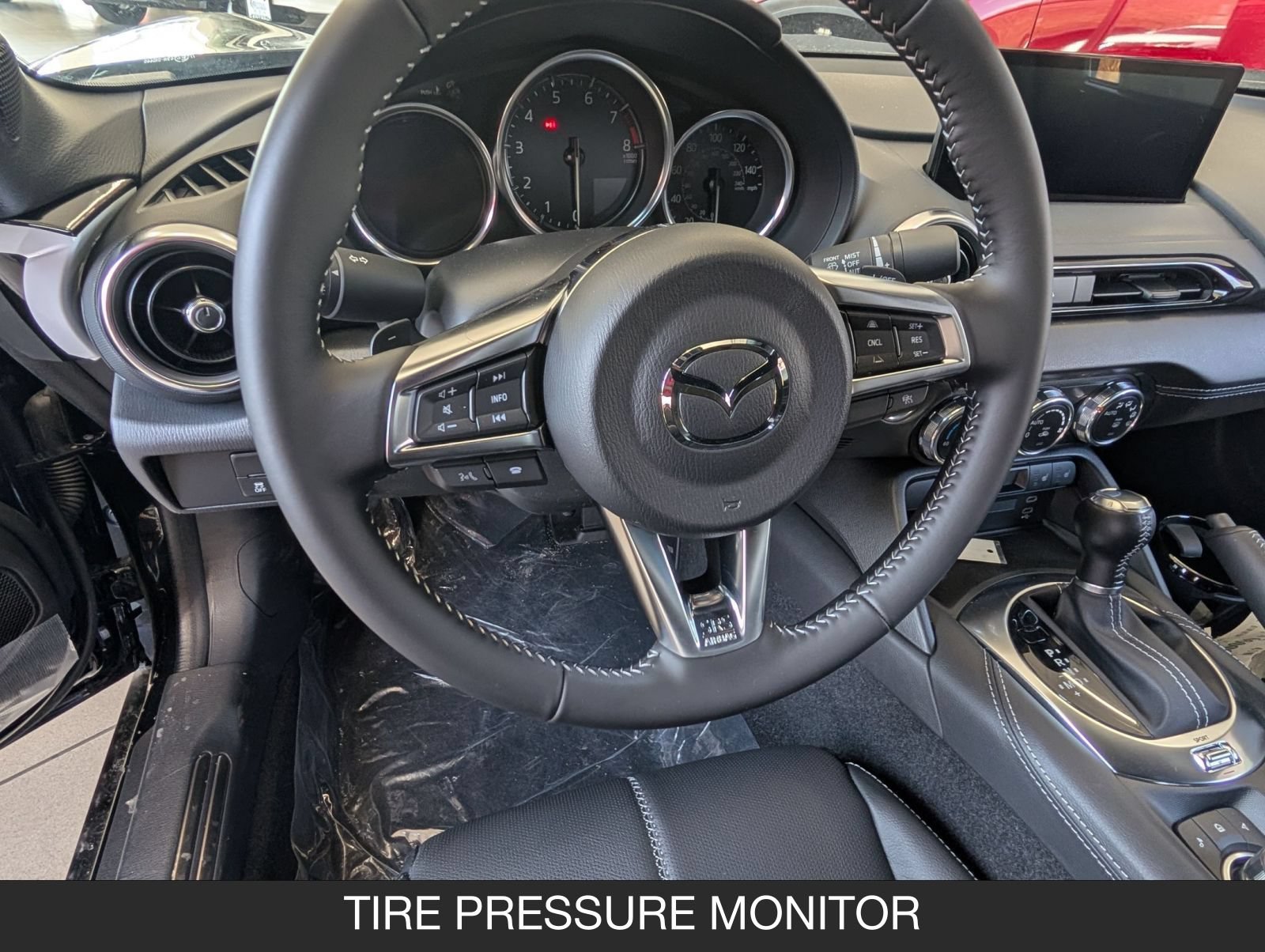 2025 Mazda MX-5 Miata Grand Touring - Photo 10