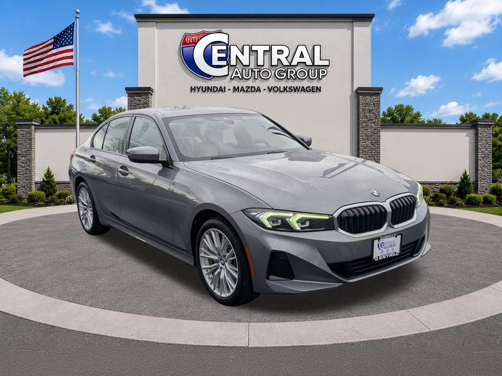 2023 BMW 3 Series 330i