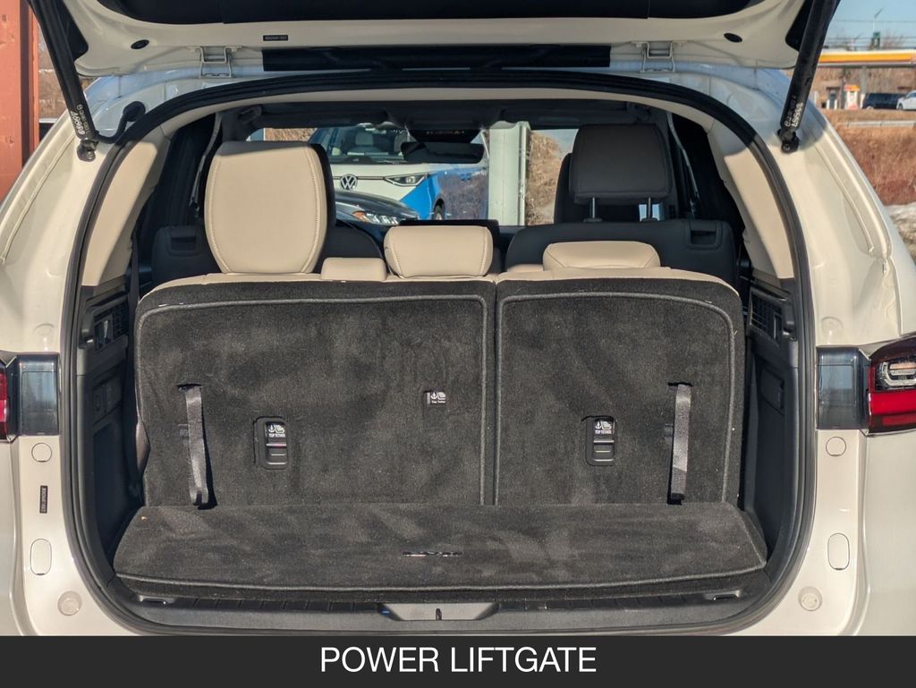 2024 Mazda CX-90 Premium Package - Photo 35