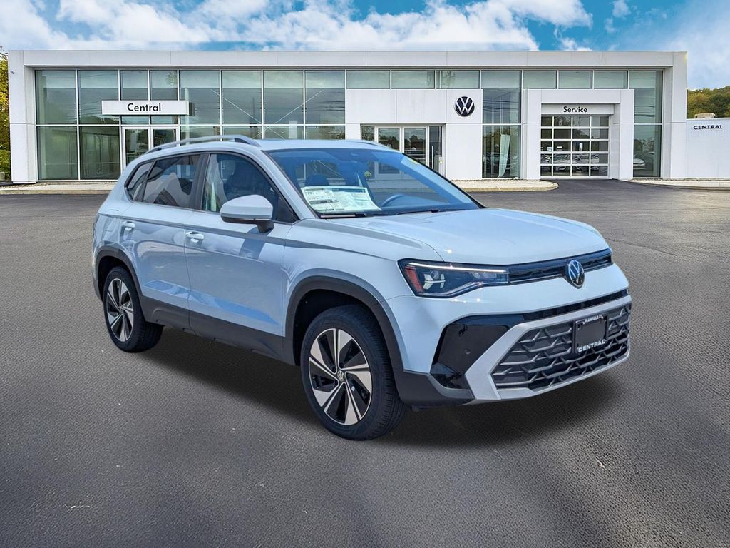 2026 Volkswagen Taos SE