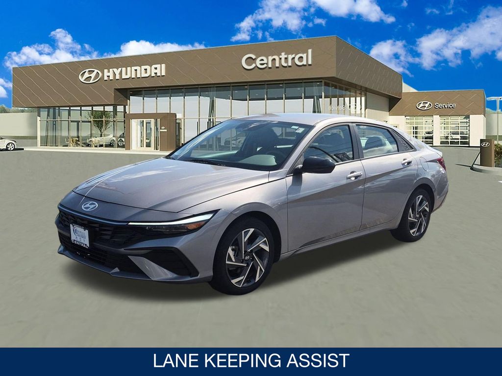 Used 2025 Hyundai Elantra SEL Sport Sedan