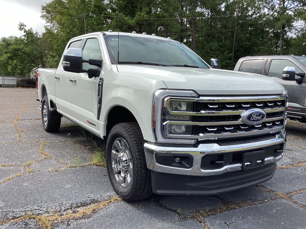 New 2026 Ford Super Duty F-350® Lariat® TRUCK