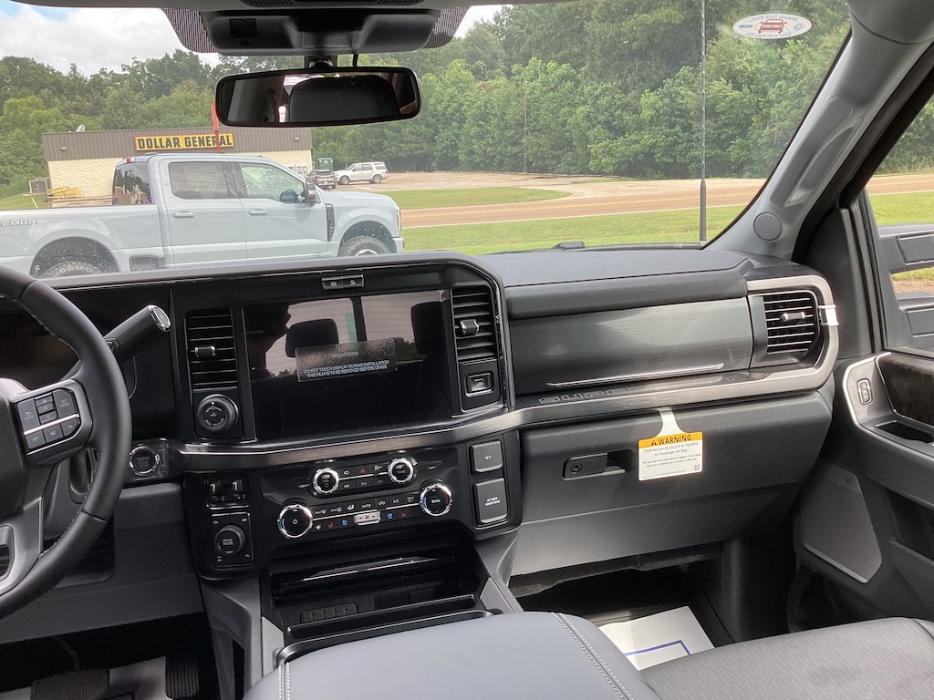 New 2026 Ford Super Duty F-350® Lariat® TRUCK