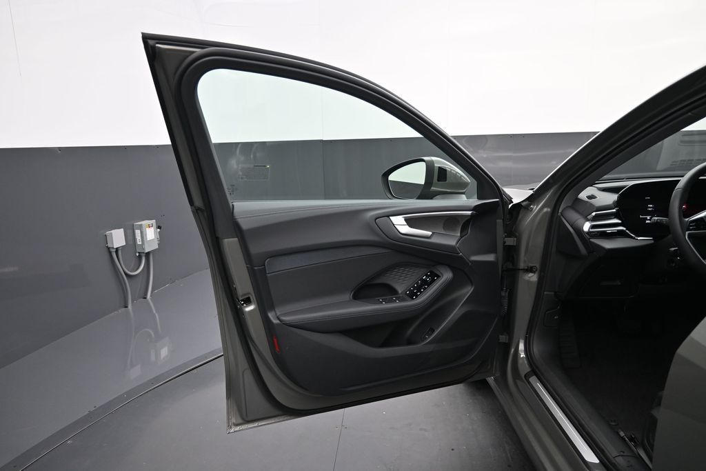 2025 Audi New A5 Premium Plus - Photo 4