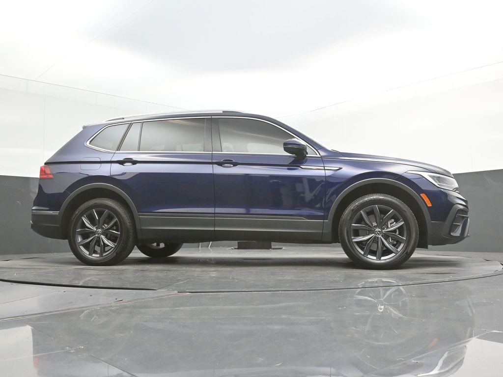 2023 Volkswagen Tiguan SE - Photo 47