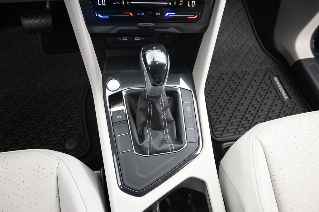 2023 Volkswagen Tiguan SE - Photo 16