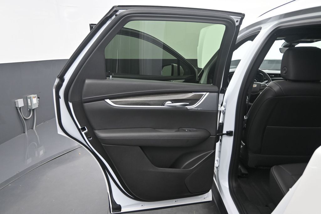 2025 Cadillac XT5 Sport - Photo 23