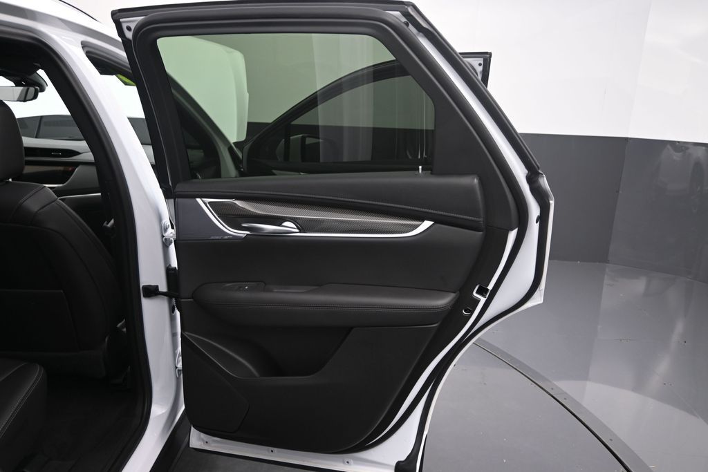 2025 Cadillac XT5 Sport - Photo 29