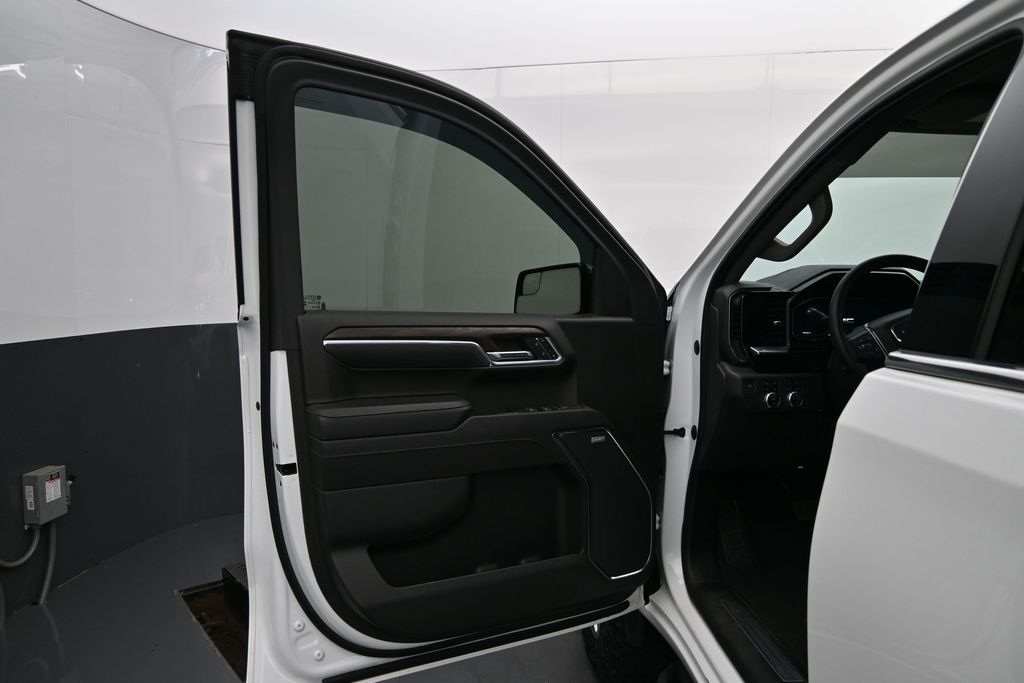 Used 2023 GMC Sierra 1500 SLT Truck