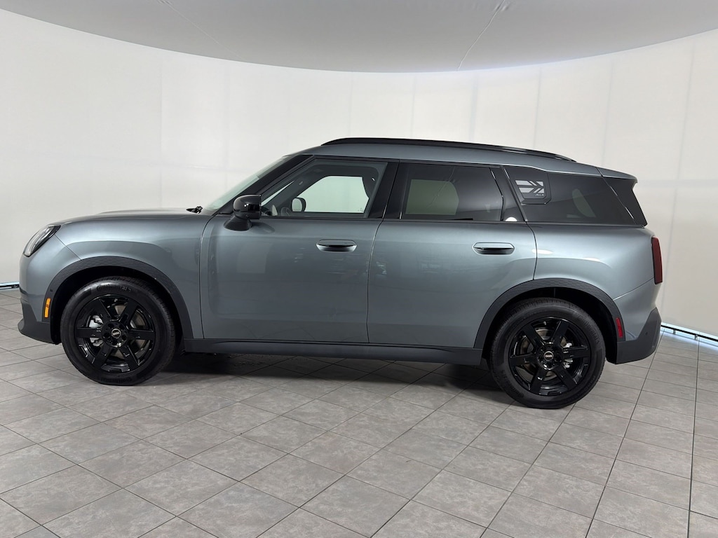 New 2027 MINI Countryman Iconic SUV