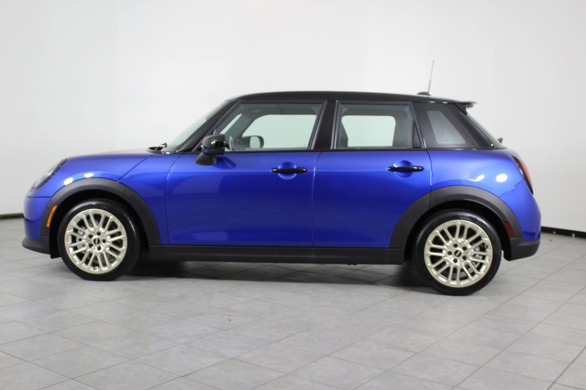 Used 2026 MINI Hardtop 4 Door Cooper S Hatchback