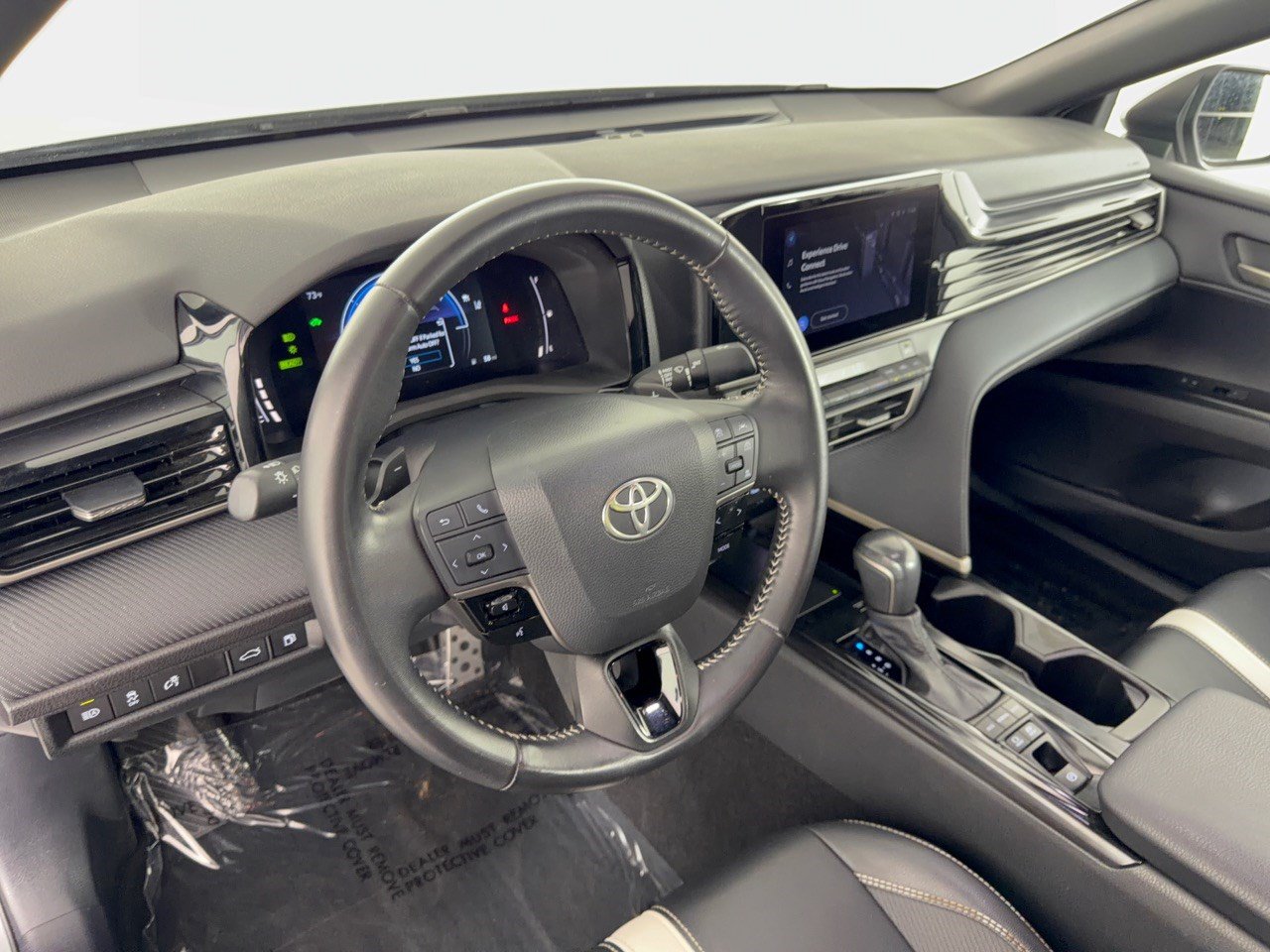 Used 2025 Toyota Camry SE Sedan