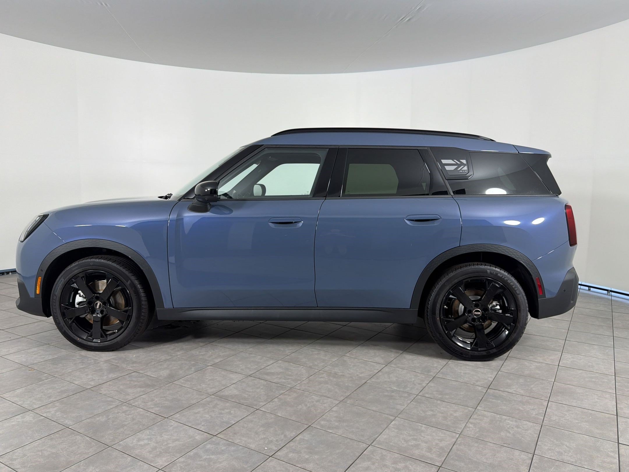 New 2027 MINI Countryman Iconic SUV