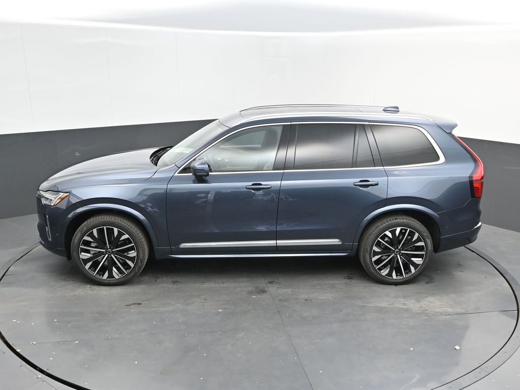 2026 Volvo XC90 Plus - Photo 40