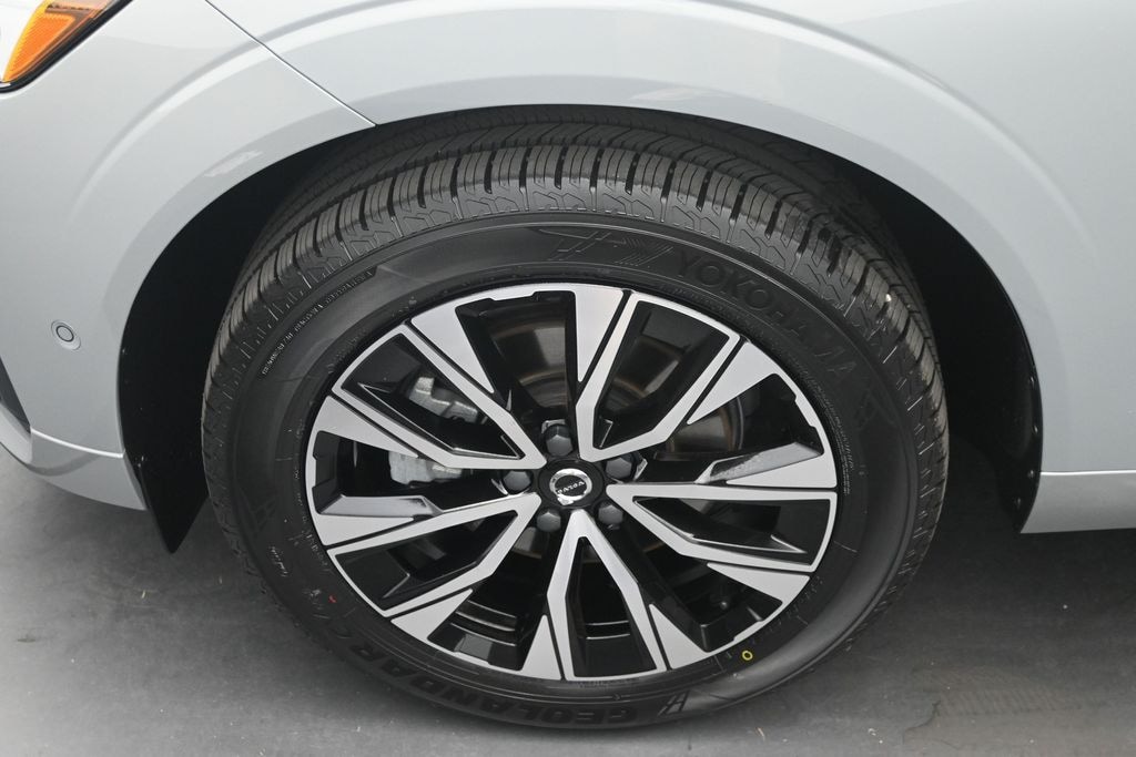 Certified 2024 Volvo XC60 B5 Plus Dark Theme SUV