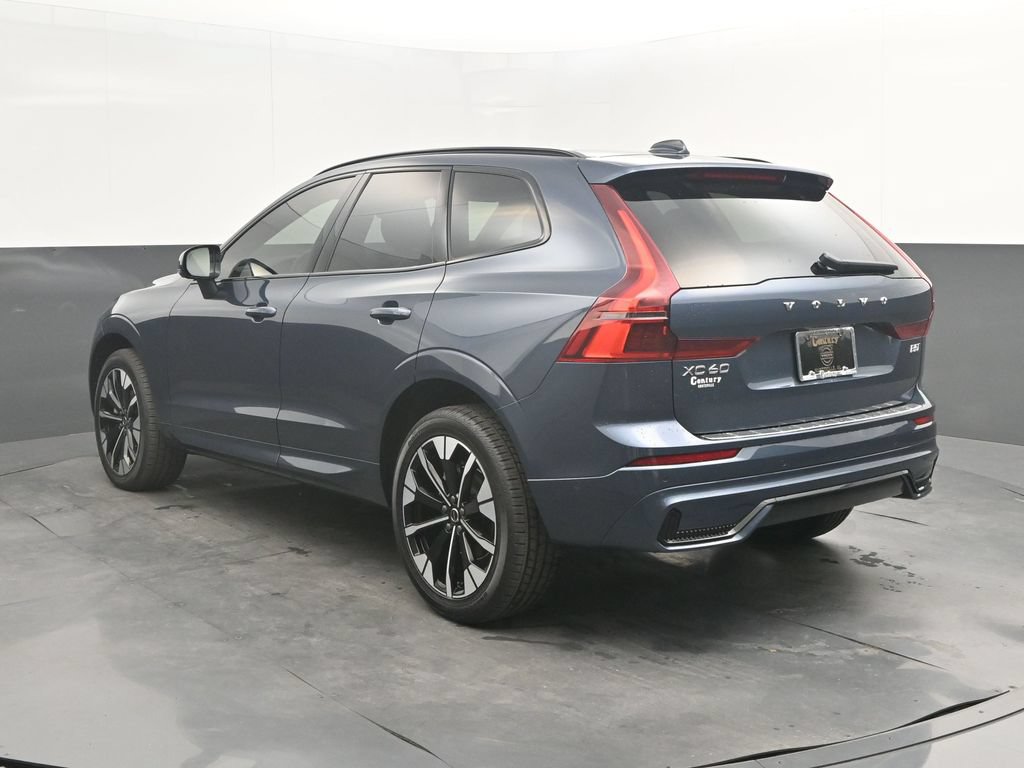 New 2026 Volvo XC60 B5 Plus SUV