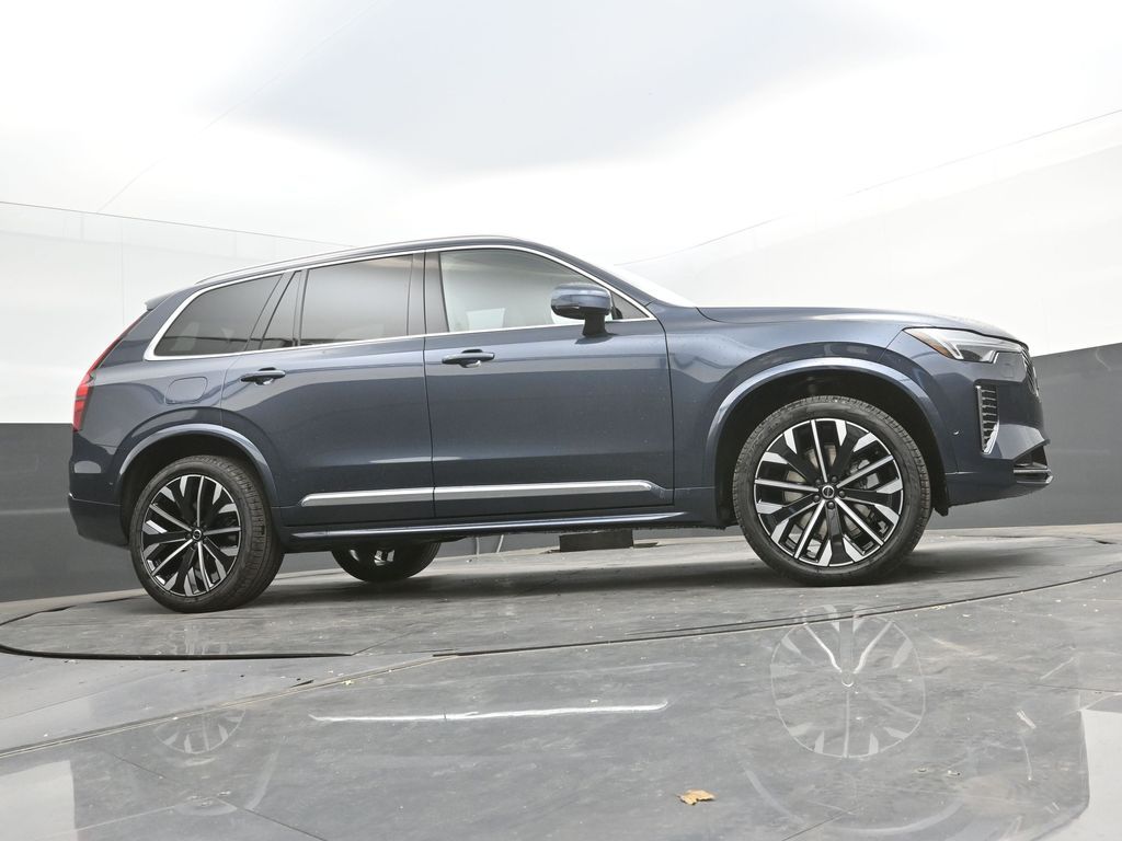 2026 Volvo XC90 Plus - Photo 52