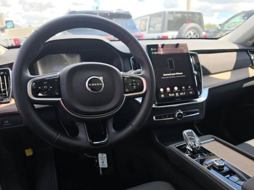 Used 2026 Volvo XC90 B6 Plus 7-Seater SUV