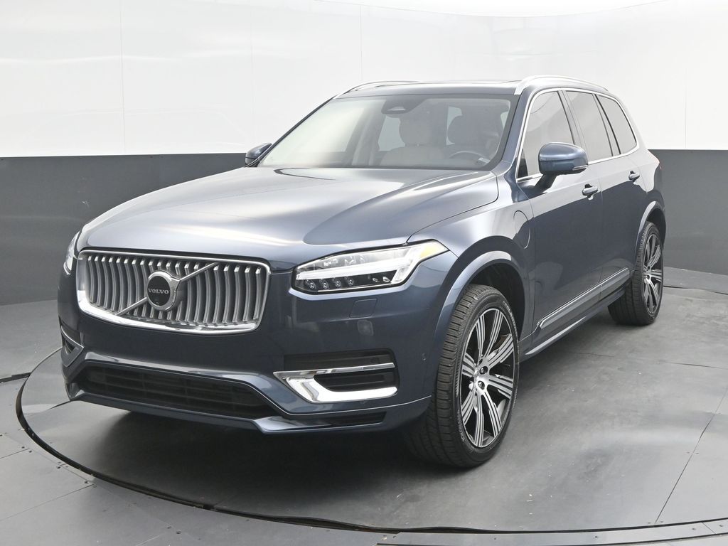 2025 Volvo XC90 Plug-In Hybrid
