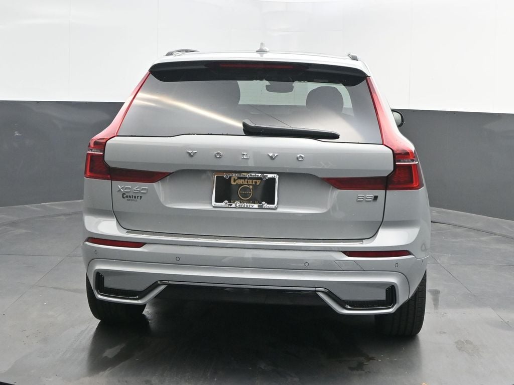2026 Volvo XC60 Plus - Photo 6