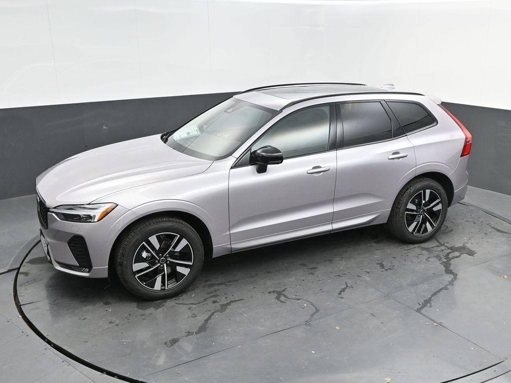 2026 Volvo XC60 Core - Photo 39