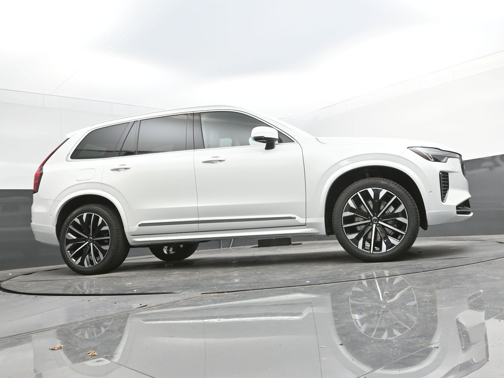 2026 Volvo XC90 Ultra - Photo 52