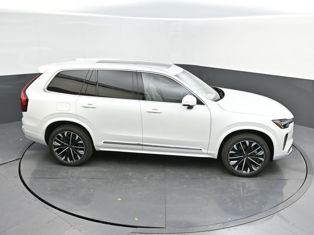 2026 Volvo XC90 Ultra - Photo 44