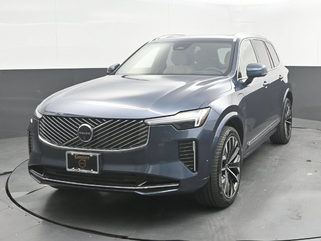 2025 Volvo XC90 Plug-In Hybrid T8 Ultra SUV