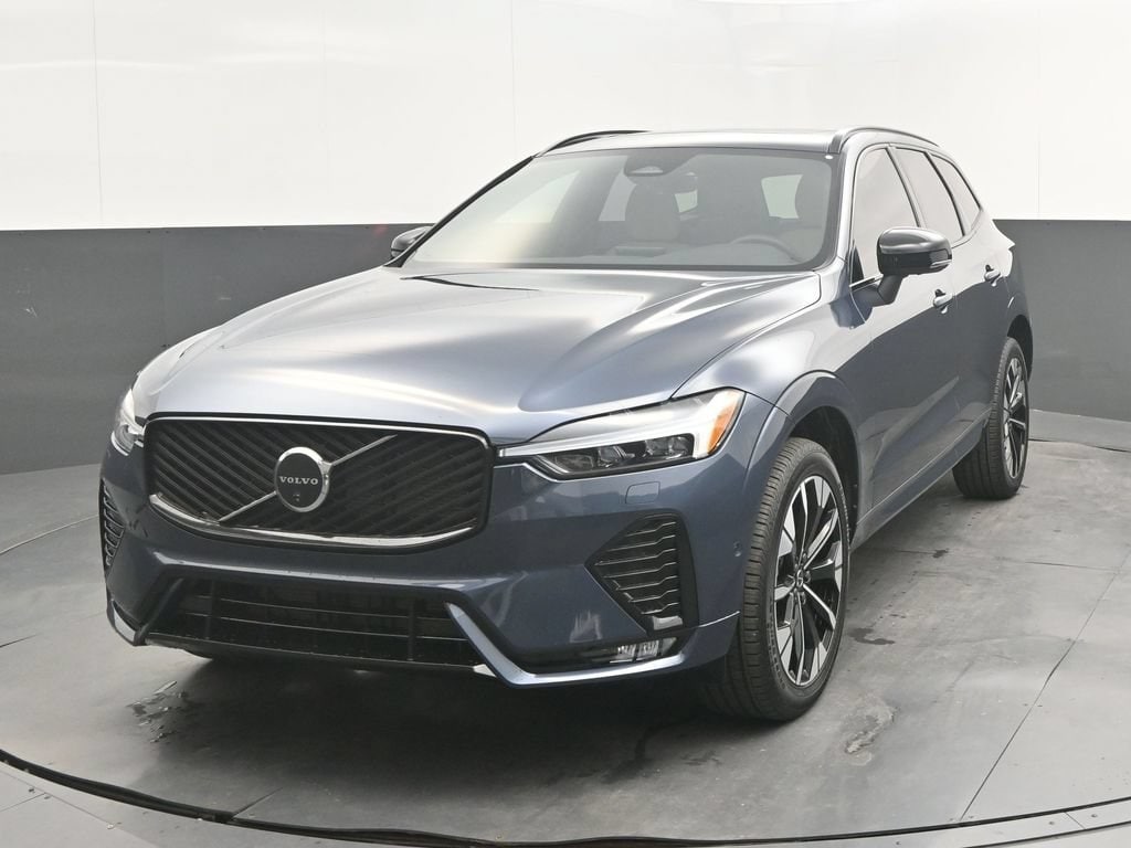 New 2026 Volvo XC60 B5 Plus SUV