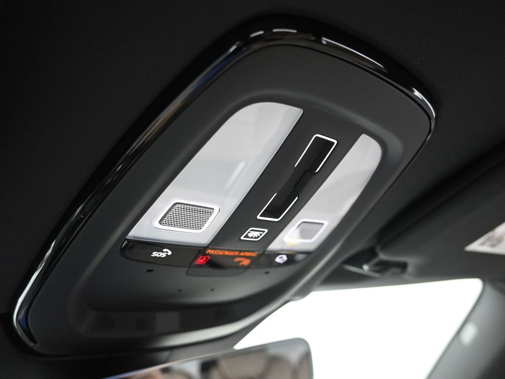 2026 Volvo XC90 Ultra - Photo 24
