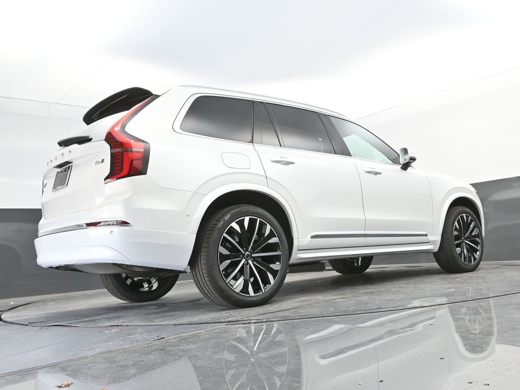 2026 Volvo XC90 Ultra - Photo 51
